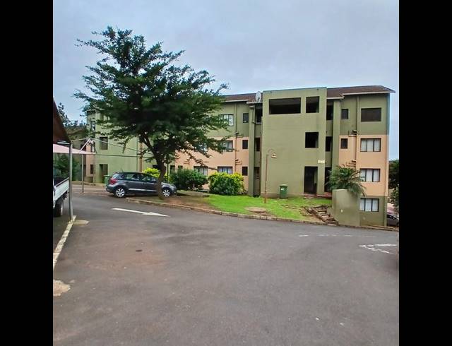 2 BEDROOM APARTMENT FOR SALE IN MONTCLAIR